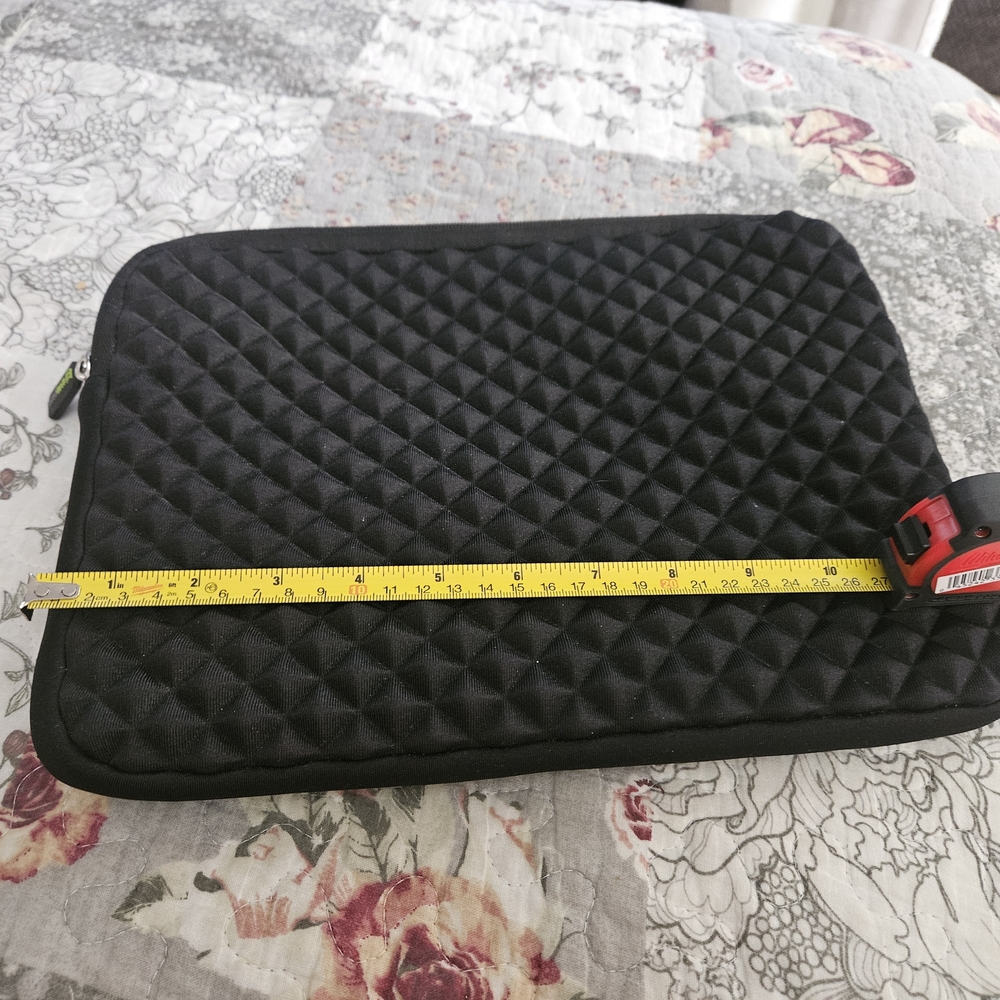 Black Quilted Laptop Sleeve